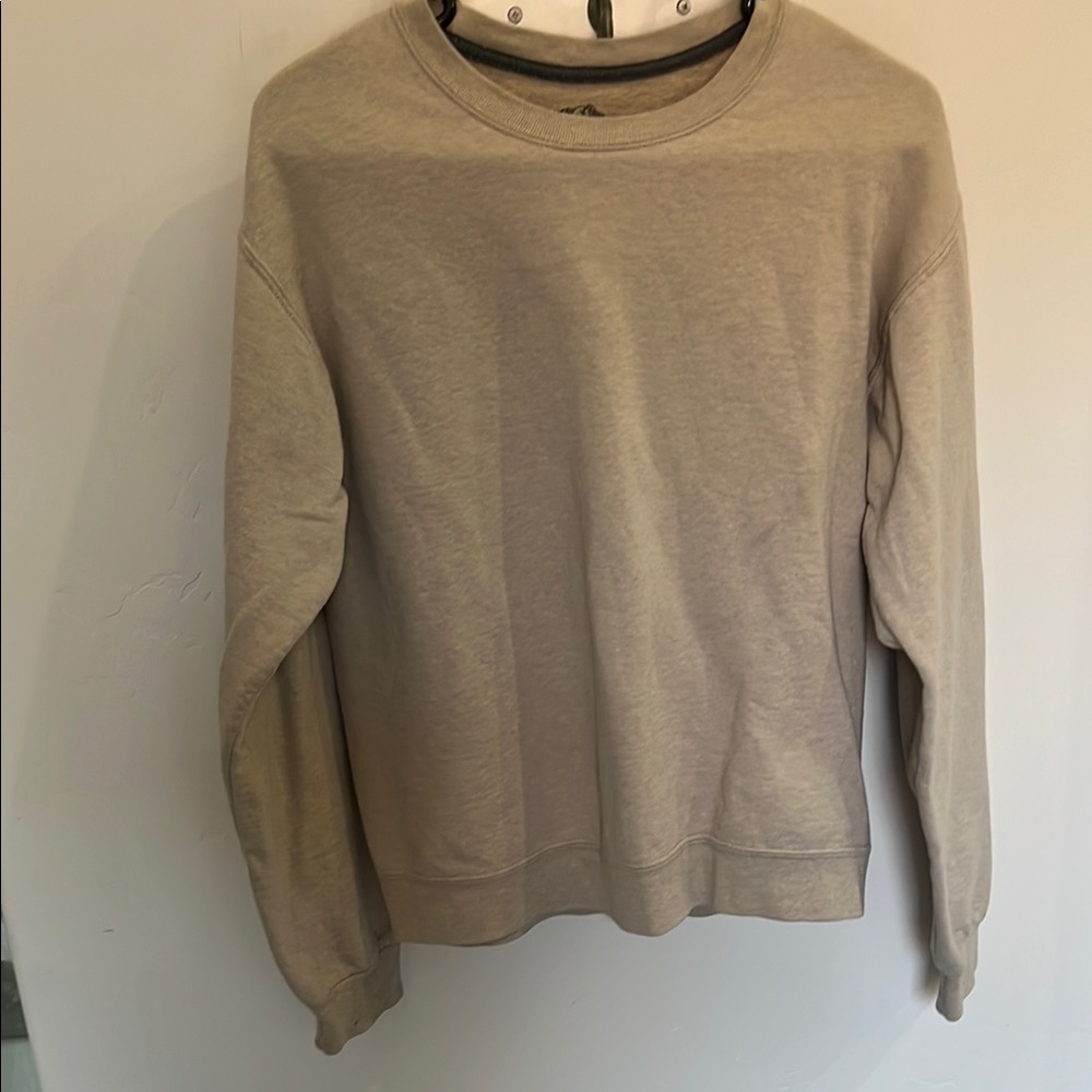 Fruit of the Loom Beige and Gray Sweatshirt